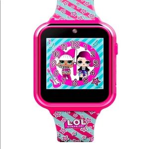 MGM LOL watch&charging cord, like new.Takes pics,videos,& play games.